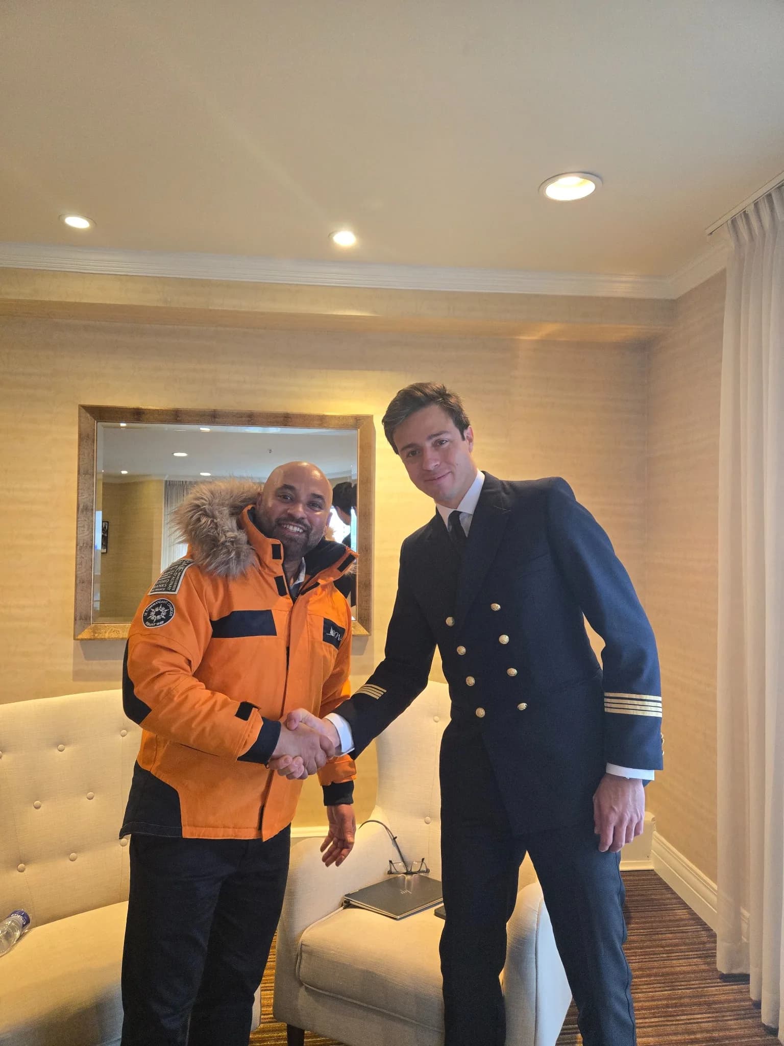 Why travel to the North Pole? - photograph 1